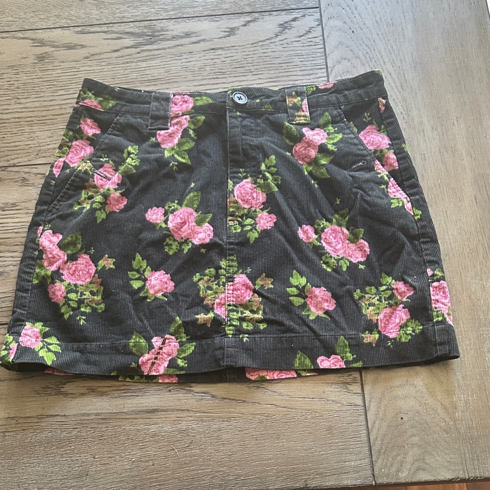 Wild Fable Floral Corduroy Mini Skirt Black Pink Rose Size 8